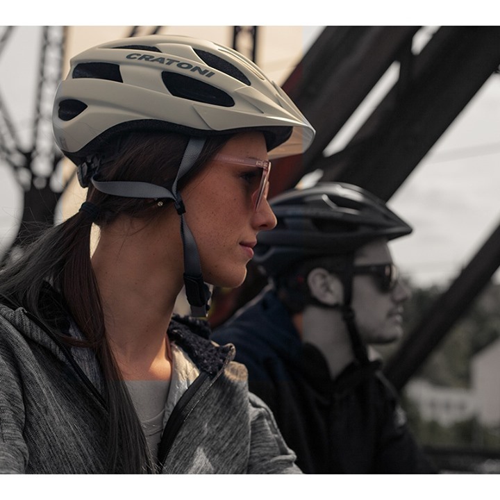 Das Alles, diese Grundzutaten zu schaffen, die Marke zu "backen" 🥧 - dabei ist Unterstützung gefragt.💪 Wir geben gern unverbindlich Auskunft, wenn du Fragen hast.🤓
.
.
#frau #art #picoftheday #model #makeup #photooftheday #photography #germany #woman #fahrrad #fiets #foto #fotografia